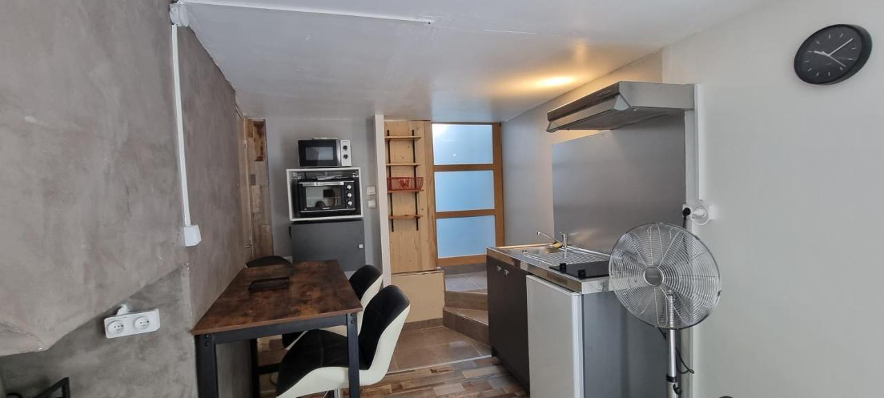 Maison De Village En Provence Avec Terrasse De 33M2 Saint-Roman-de-Malegarde ภายนอก รูปภาพ